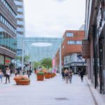 winkelcentrum met overkapping