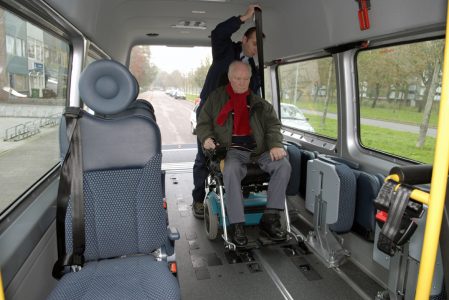 rolstoeltaxi2