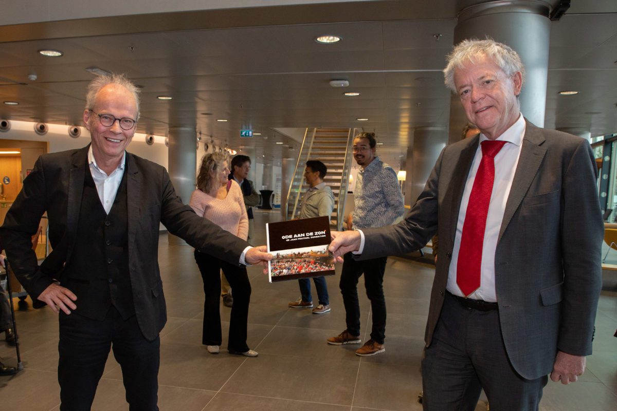 Jub boek Ode aan de zon © Fotostudio Wierd