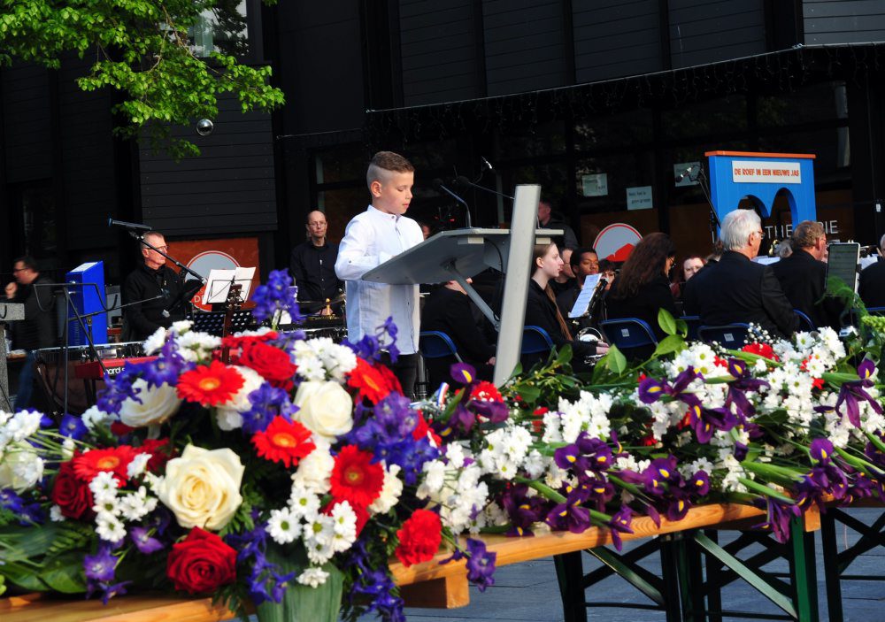 almere 4 mei herdenking almere haven 2022